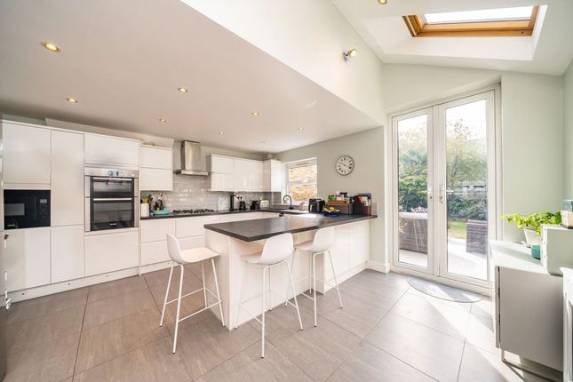 32, Effra Road, London photo 3