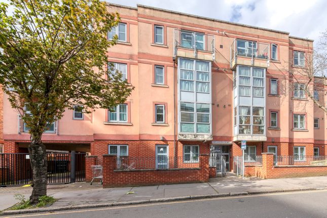 Flat for sale in Campbell Road, Croydon