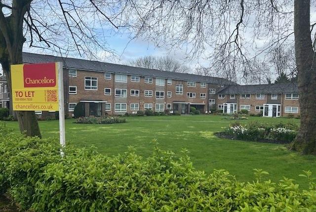 Thumbnail Flat to rent in Stanmore, Harrow