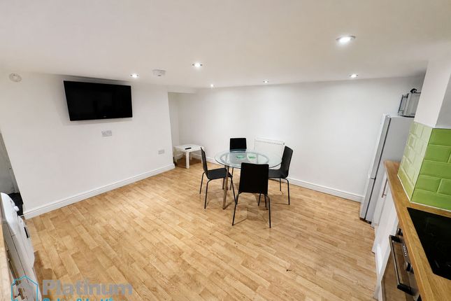 95, Ravensknowle Road, Huddersfield photo 2
