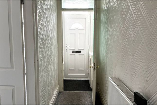 10, Redvers Drive, Liverpool photo 5