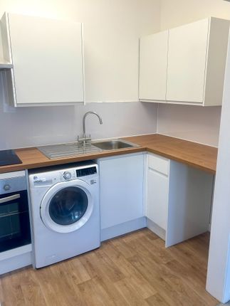 11,Flat 2, Woodend Road, Bournemouth photo 4