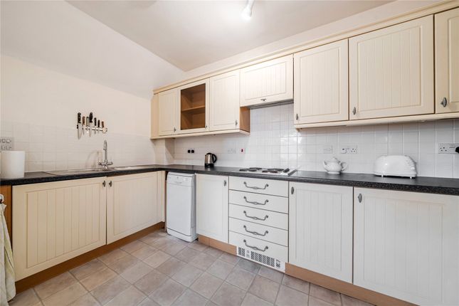 Flat 19, Precista Court, 48, High Street, Orpington photo 4