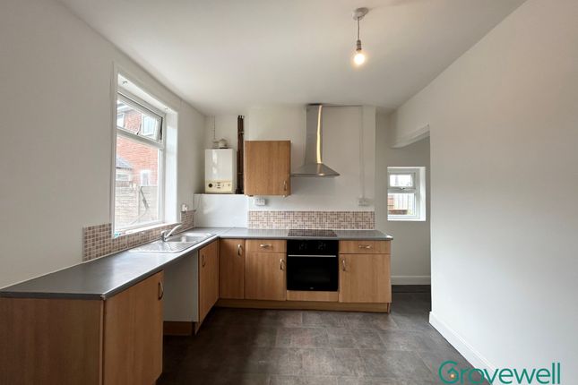 8 Winward Street, Bolton photo 5