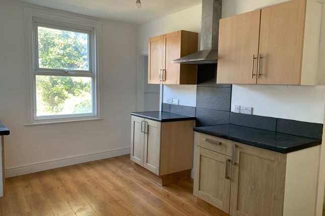 4, Sandsfield Lane, Gainsborough photo 3