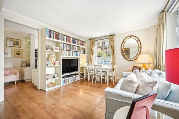 Property to rent in Chelsea Manor Street, London