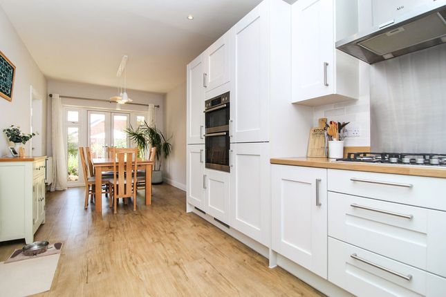 18, Cranwell Circle, Bedford photo 2