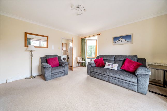 4 Beech Lodge,, Hartford Court, Hartley Wintney photo 3