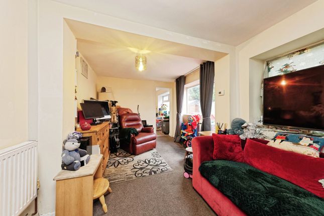 Flat 4, 19, Surrey Road, Margate photo 2