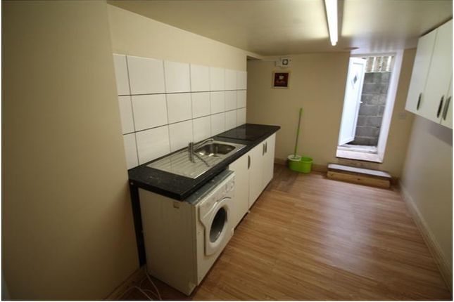 Burbeary Road, Huddersfield photo 2