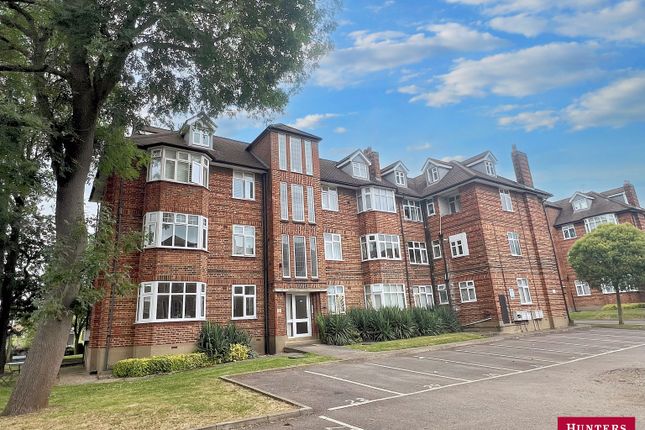 31, Parkwood, Whetstone photo 2