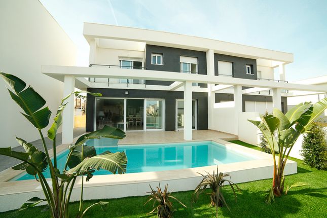 Thumbnail Villa for sale in Gran Alacant, Alicante, Spain