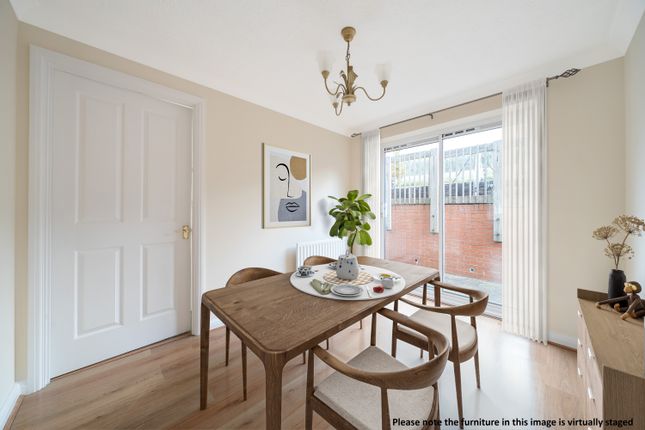 2, Asprey Grove, Caterham photo 2