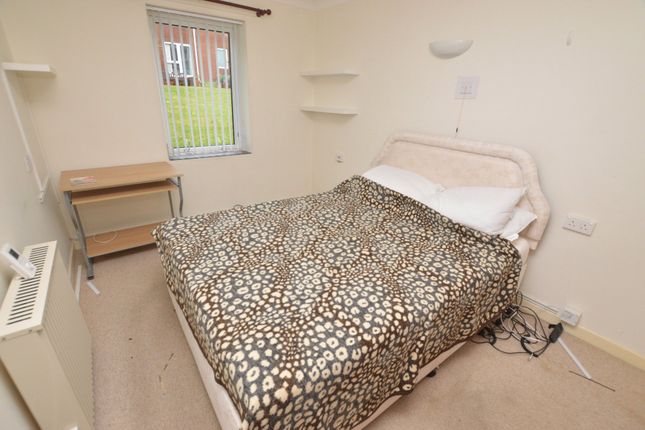12 Homecourt House,, Bartholomew Street West, Devon photo 4