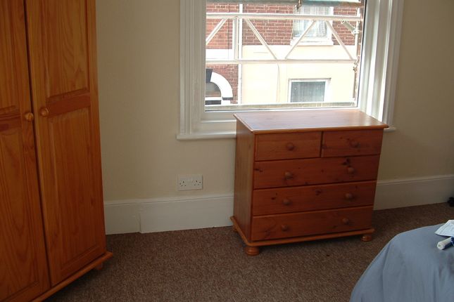 Terraced house to rent in Culverland Road, Exeter