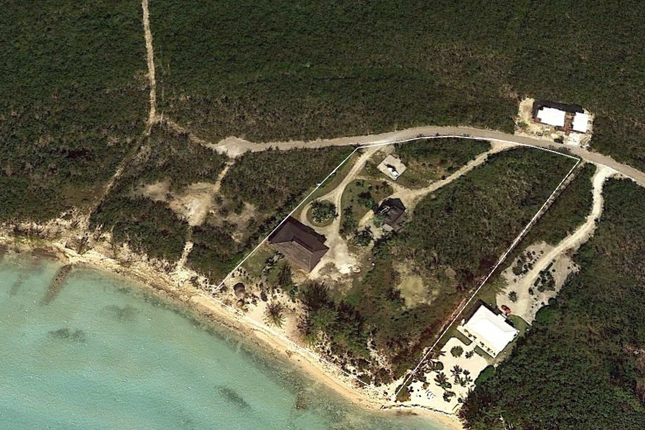 Detached house for sale in Whymms Long Island-, Bahamas, Bs