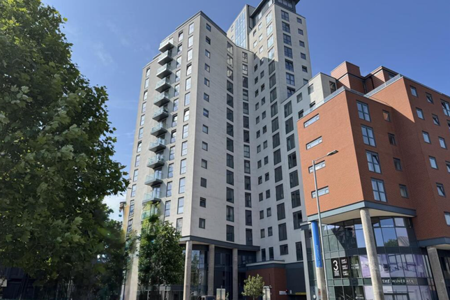 1-bed flat on 57 The Winerack, Key Street, Ipswich, £155,000