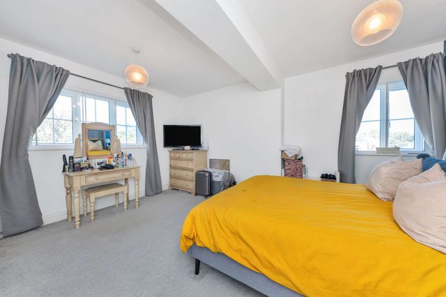 Flat for sale in High Street, Meldreth