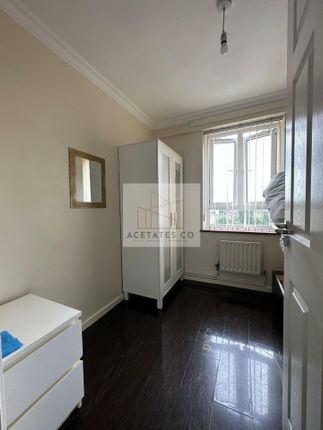 Room to rent in Overbury Street, Hackney, London