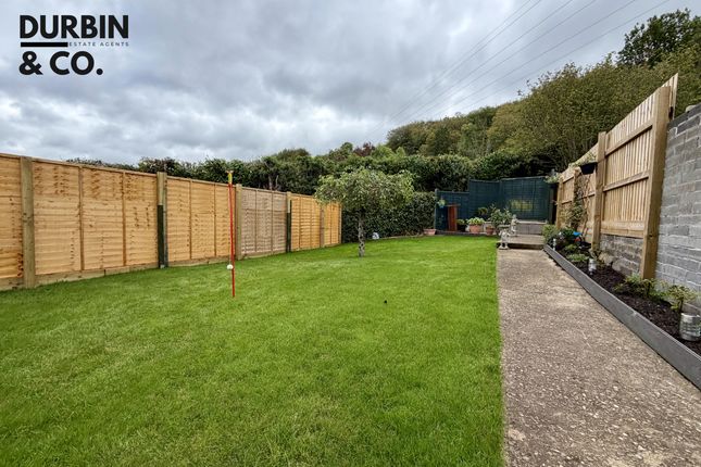 7 Meadow Close, Mountain Ash photo 2