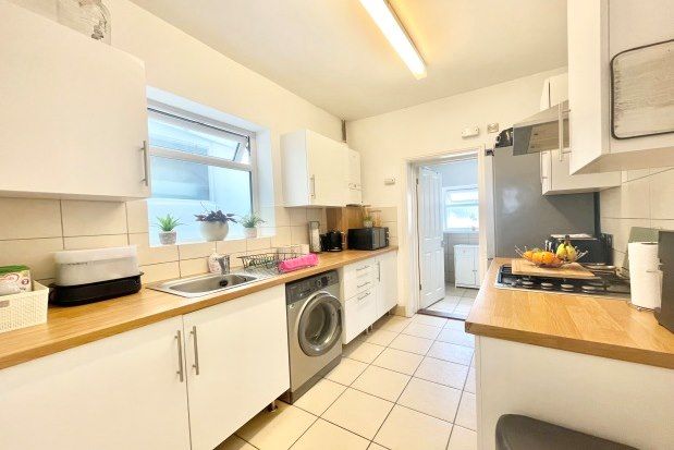 Terraced house to rent in Cyprus Road, Portsmouth