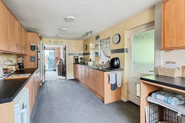 2, Middlecroft, Millend Lane, Stonehouse photo 3