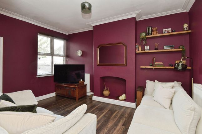 Princes Road, Staffordshire photo 3