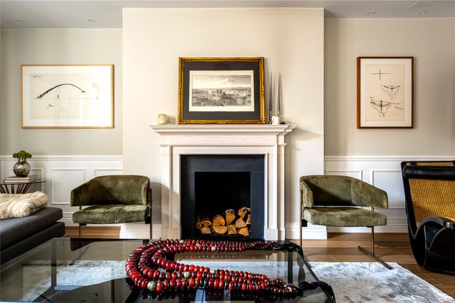 3-bed detached on Hereford Road, London, £2,950,000