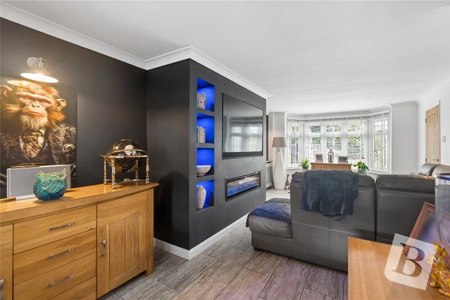 402, Rainham Road, Rainham photo 4