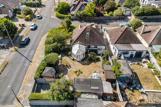45 Eley Crescent, Rottingdean, East Sussex photo 4