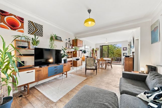 114, Longstone Avenue, London photo 3