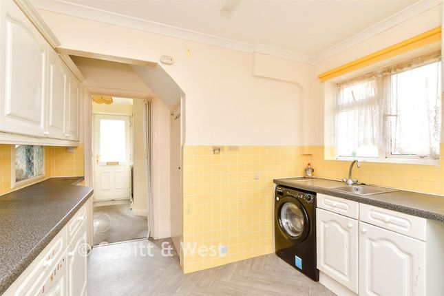 17, Wilmington Way, Brighton photo 4