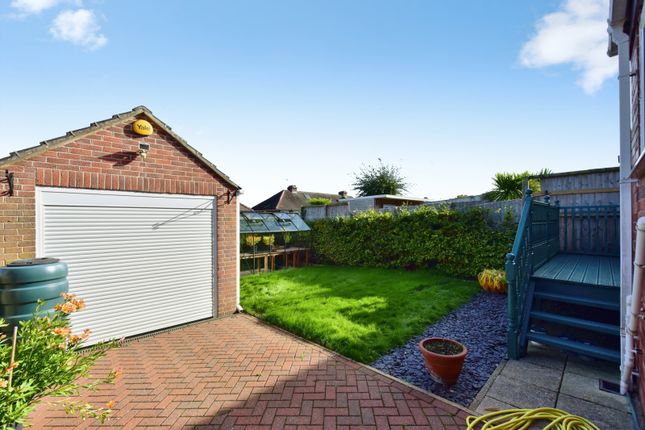 Brushfield Grove, South Yorkshire photo 4