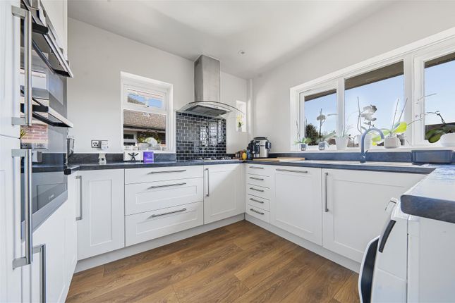 21A, Westmead, Windsor photo 4