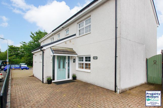 3 Bedroom Semi-Detached Villa