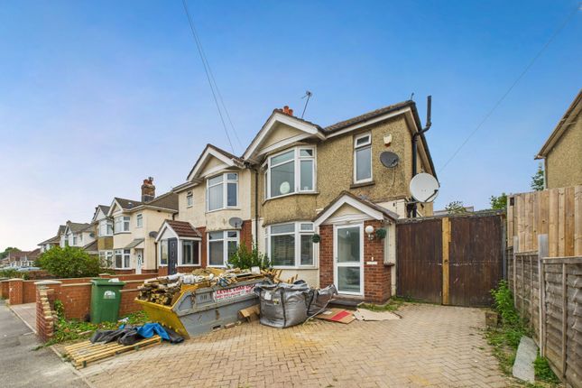3 Bedroom Semi Detached Home Situated Within Close Proximity Of Southampton General Hospital