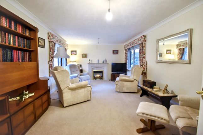 10, Pippin Close, Louth photo 2