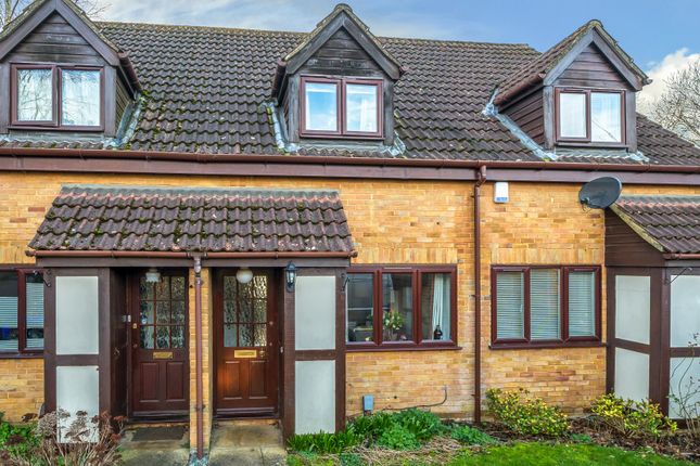 Thumbnail Detached house for sale in Briar Walk, West Byfleet