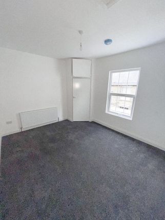 Property to rent in Goldington Road, Bedford
