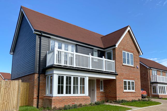 Thumbnail Detached house to rent in Goldfinches, Crookham Village, Hareshill, Feet