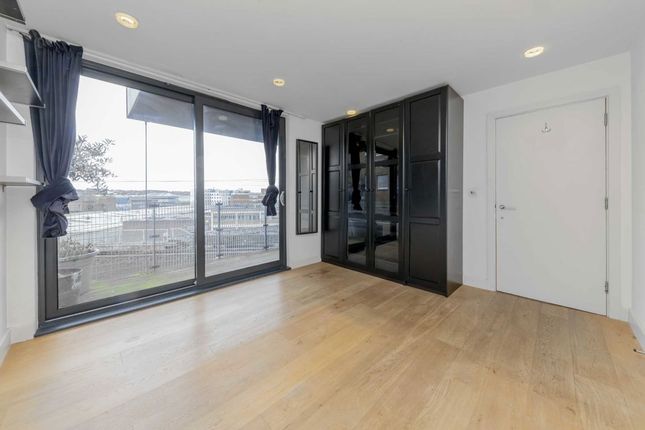 Flat 10, 110-114, Grafton Road, London photo 3