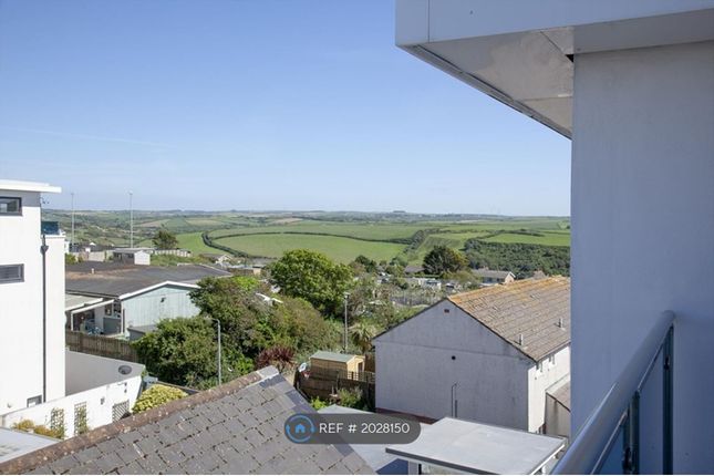 Flat to rent in Clearview, Newquay