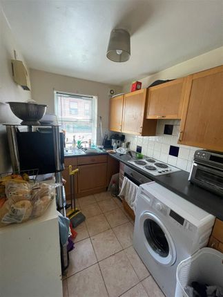 Flat 2, 22 Stourbridge Road Mid Term Inspection Ju