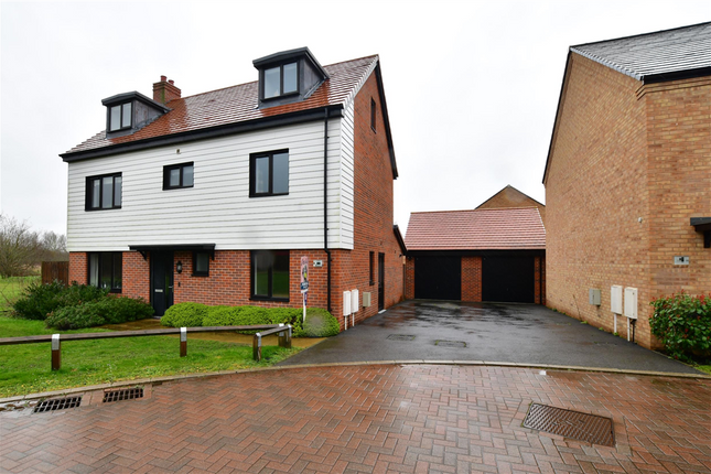 Thumbnail Detached house for sale in Dobson Close, Leybourne, West Malling, Kent