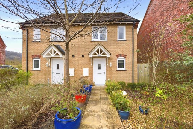 Thumbnail Semi-detached house to rent in Chalkpit Lane, Chinnor