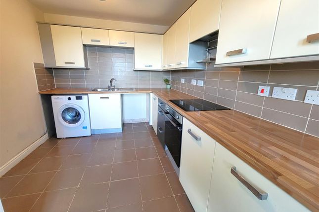 107, Glendale, Telford photo 3