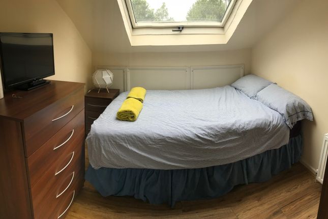 Thumbnail Room to rent in St Pauls Avenue, Willesden Green
