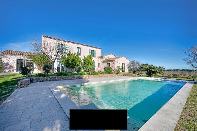 Thumbnail Villa for sale in Montfrin, Uzes Area, Provence - Var