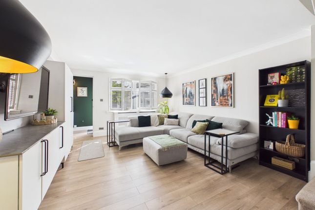 14 Dalmellington Court, Hamilton photo 3