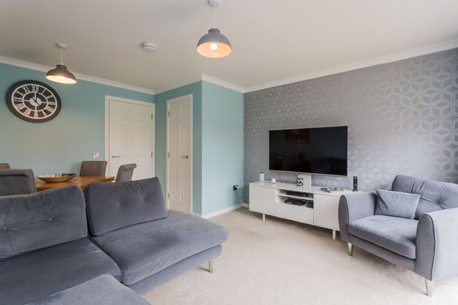 Town house for sale in 121 Ivy Gardens, Paisley